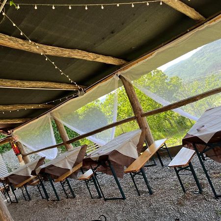 Locanda Agrogallo Carro Exteriér fotografie
