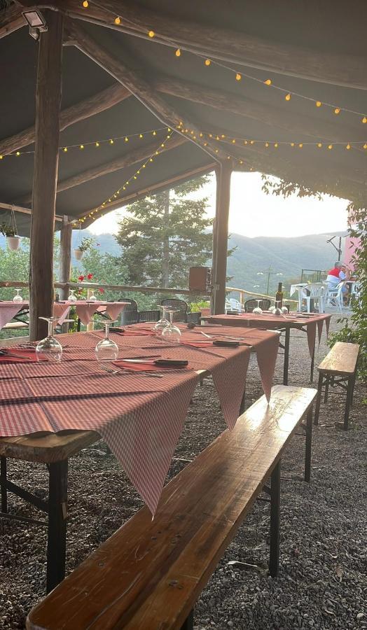 Locanda Agrogallo Carro Exteriér fotografie
