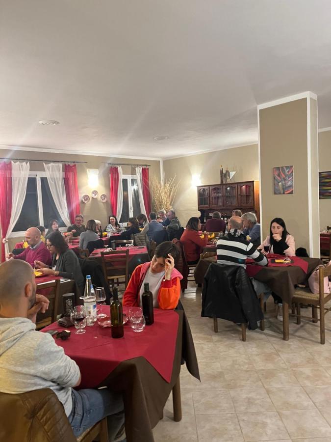 Locanda Agrogallo Carro Exteriér fotografie